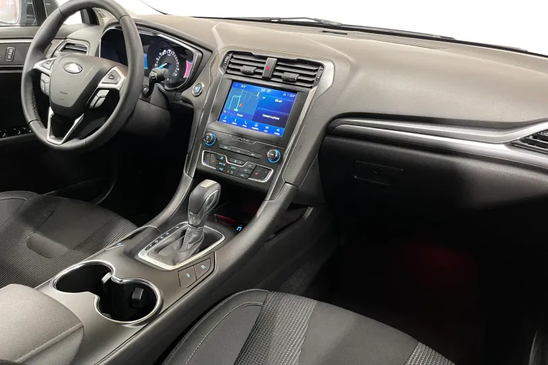 Ford Mondeo din 2021 cu 124.544 km - oferta FOR217885 - foto 8