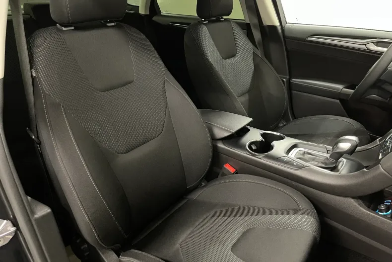 Ford Mondeo din 2021 cu 124.544 km - oferta FOR217885 - foto 9