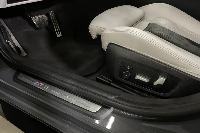 BMW M3 (Seria 3) din 2022 cu 71.871 km - oferta BMW217890 - foto 30