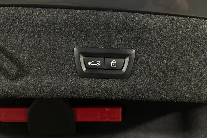 BMW M3 (Seria 3) din 2022 cu 71.871 km - oferta BMW217890 - foto 32