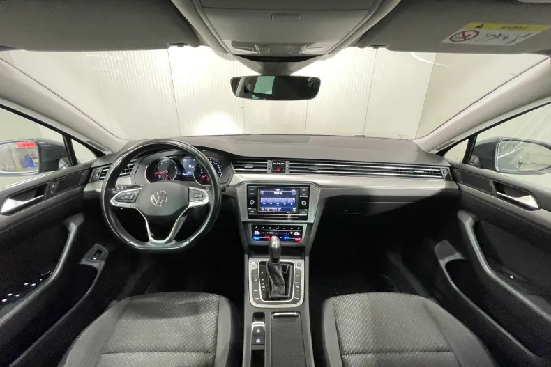 Volkswagen Passat din 2021 cu 150.173 km - oferta VOL217892 - foto 7