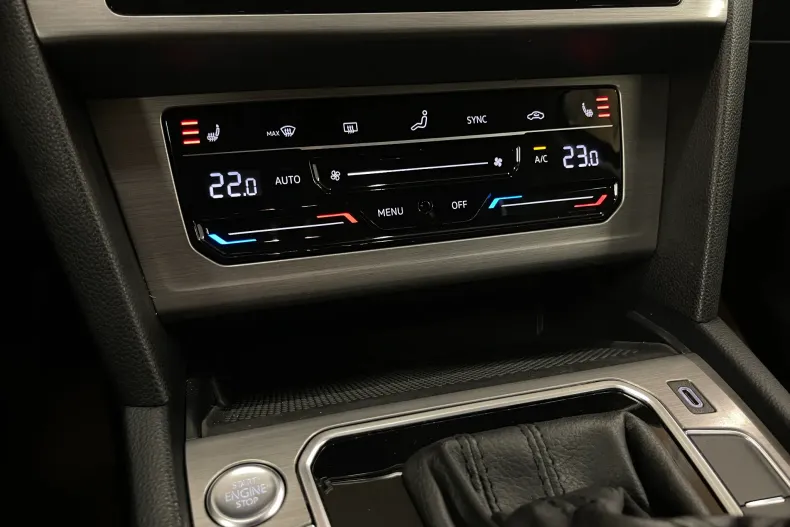 Volkswagen Passat din 2021 cu 150.173 km - oferta VOL217892 - foto 19
