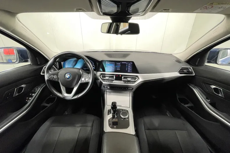 BMW 320e (Seria 3) din 2022 cu 61.610 km - oferta BMW217894 - foto 7