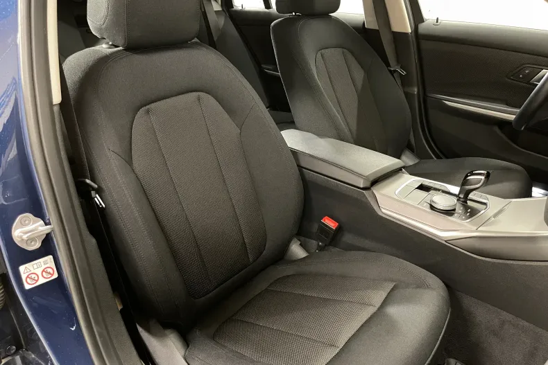 BMW 320e (Seria 3) din 2022 cu 61.610 km - oferta BMW217894 - foto 9