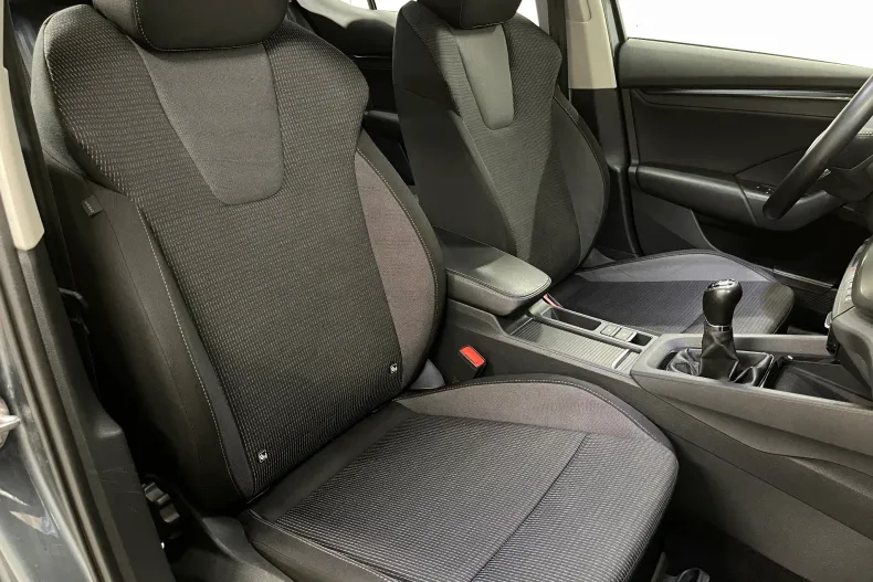 Skoda Octavia din 2021 cu 142.424 km - oferta SKO217895 - foto 8