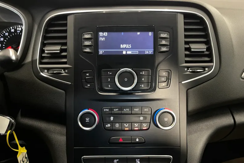 Renault Megane din 2021 cu 107.527 km - oferta REN217897 - foto 13