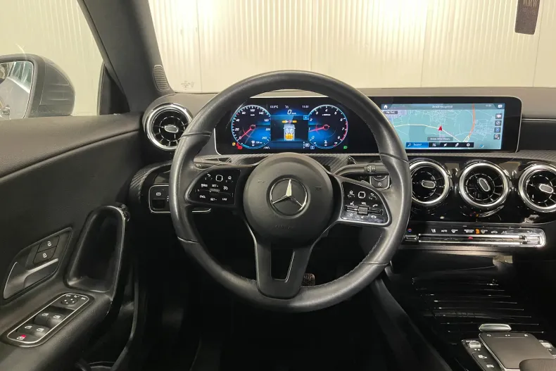 Mercedes-Benz CLA 200 (Clasa CLA) din 2020 cu 100.610 km - oferta MER217902 - foto 6