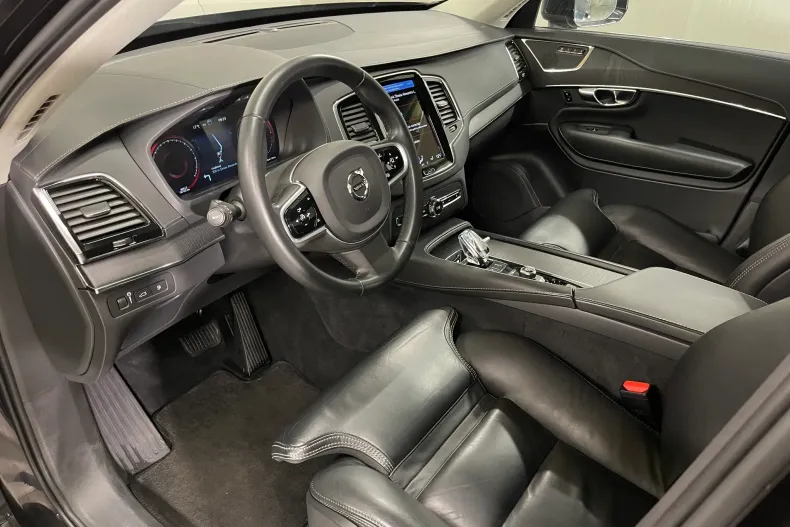 Volvo XC90 din 2020 cu 82.613 km - oferta VOL217904 - foto 5