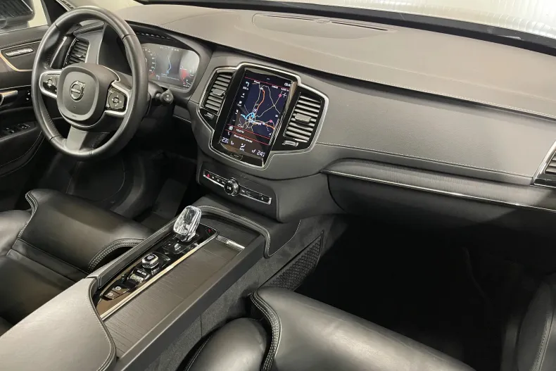 Volvo XC90 din 2020 cu 82.613 km - oferta VOL217904 - foto 8