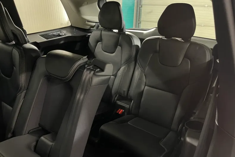 Volvo XC90 din 2020 cu 82.613 km - oferta VOL217904 - foto 11