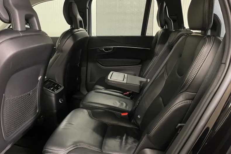 Volvo XC90 din 2020 cu 82.613 km - oferta VOL217904 - foto 13