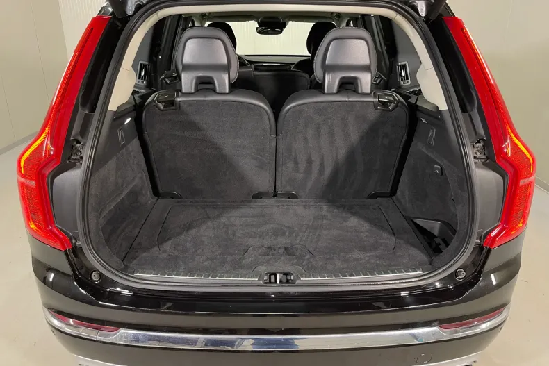 Volvo XC90 din 2020 cu 82.613 km - oferta VOL217904 - foto 16