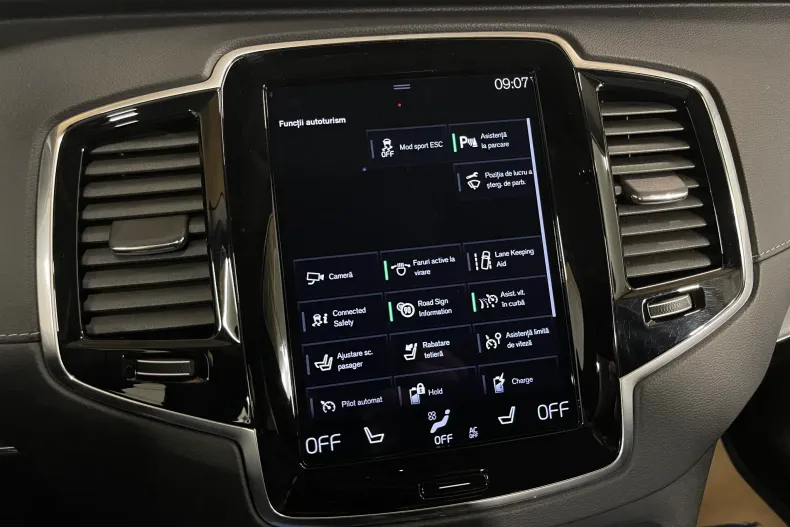 Volvo XC90 din 2020 cu 82.613 km - oferta VOL217904 - foto 20