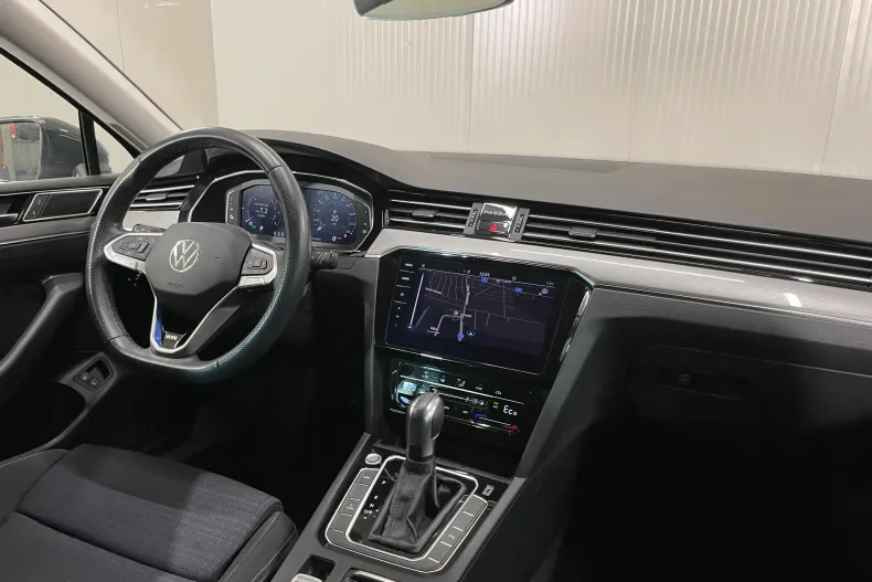 Volkswagen Passat din 2021 cu 73.658 km - oferta VOL217905 - foto 7