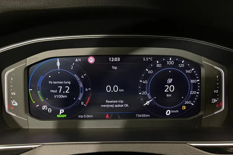 Volkswagen Passat din 2021 cu 73.658 km - oferta VOL217905 - foto 29