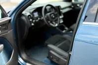 Volvo XC40 din 2022 cu 31.954 km - oferta VOL217906 - foto 5