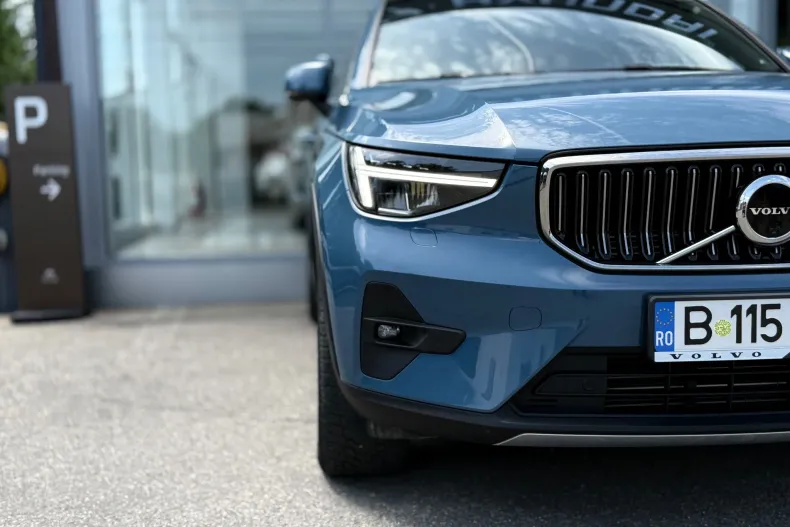 Volvo XC40 din 2022 cu 31.954 km - oferta VOL217906 - foto 31