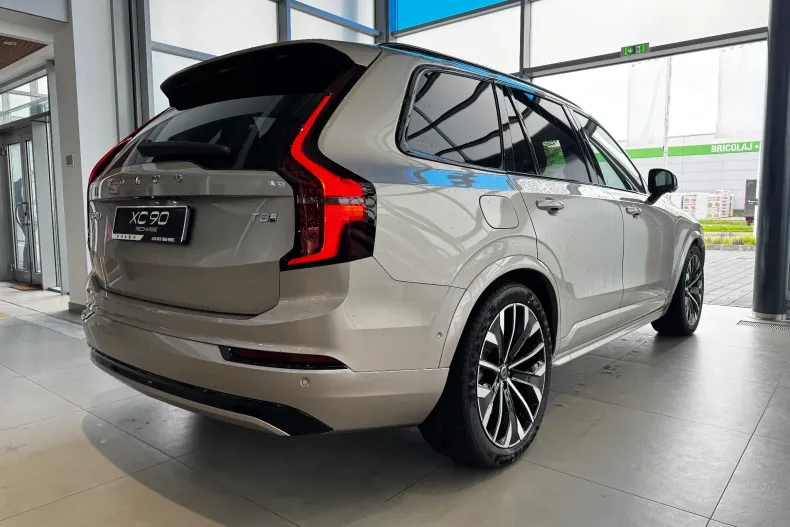 Volvo XC90 din 2025 cu 1 km - oferta VOL217912 - foto 5
