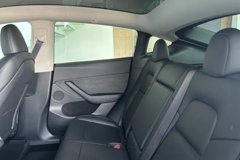 Tesla Model Y din 2023 cu 151.000 km - oferta TES217913 - foto 13