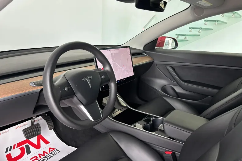 Tesla Model 3 din 2021 cu 84.000 km - oferta TES217914 - foto 8