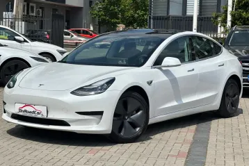 Tesla Model 3 din 2020 - oferta TES217915