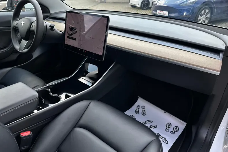 Tesla Model 3 din 2020 cu 99.850 km - oferta TES217915 - foto 10