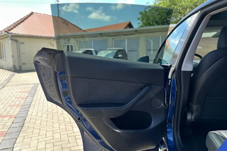 Tesla Model Y din 2022 cu 94.829 km - oferta TES217916 - foto 39