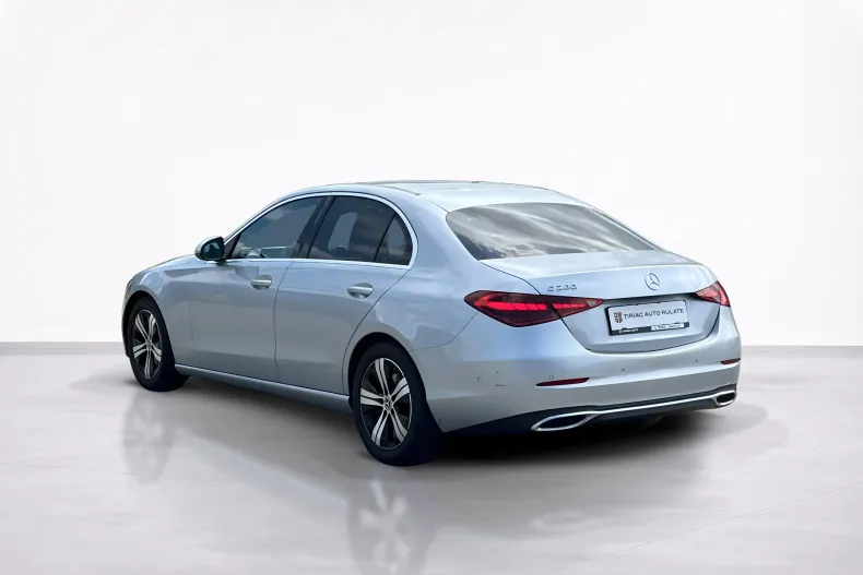 Mercedes-Benz C 200 (Clasa C) din 2021 cu 138.216 km - oferta MER217923 - foto 4