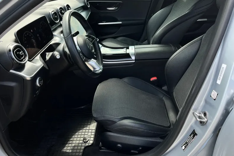 Mercedes-Benz C 200 (Clasa C) din 2021 cu 138.216 km - oferta MER217923 - foto 10