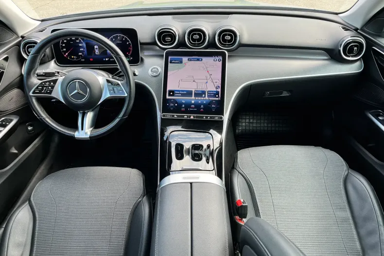 Mercedes-Benz C 200 (Clasa C) din 2021 cu 138.216 km - oferta MER217923 - foto 12