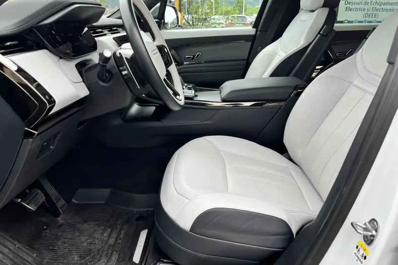 Land Rover Range Rover Sport din 2023 cu 78.882 km - oferta LAN217924 - foto 10