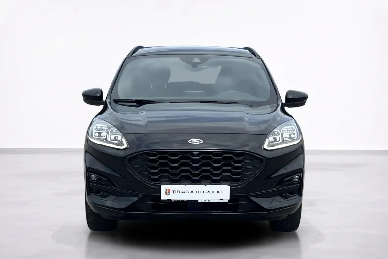 Ford Kuga din 2023 cu 60.593 km - oferta FOR217925 - foto 9