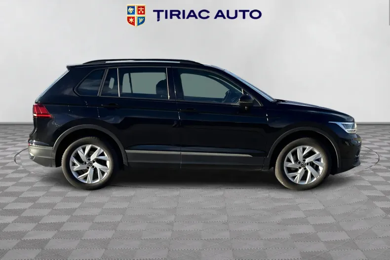 Volkswagen Tiguan din 2023 cu 83.213 km - oferta VOL217926 - foto 7