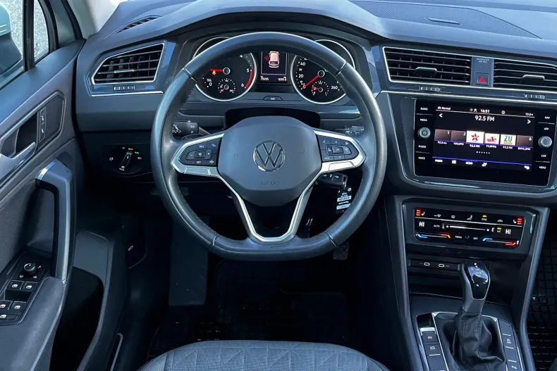 Volkswagen Tiguan din 2023 cu 79.925 km - oferta VOL217927 - foto 13