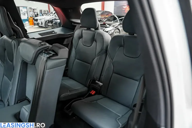 Volvo XC90 din 2022 cu 161.000 km - oferta VOL217931 - foto 10