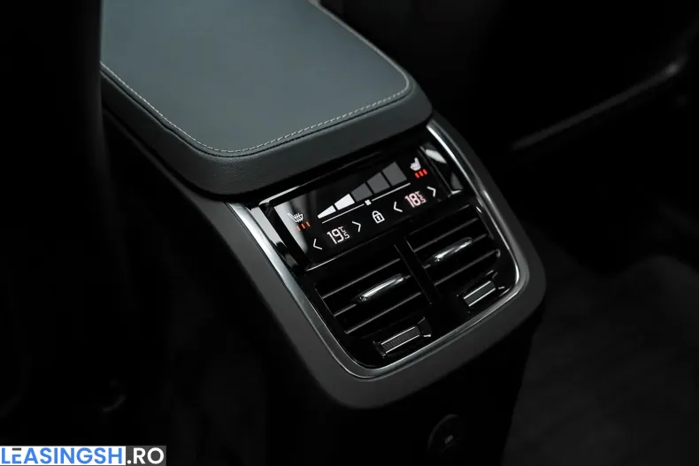 Volvo XC90 din 2022 cu 161.000 km - oferta VOL217931 - foto 40