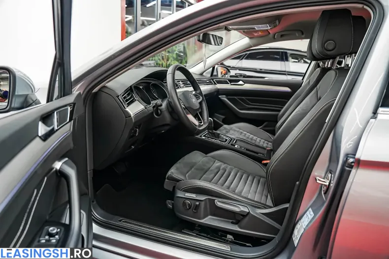 Volkswagen Passat din 2021 cu 83.000 km - oferta VOL217932 - foto 4