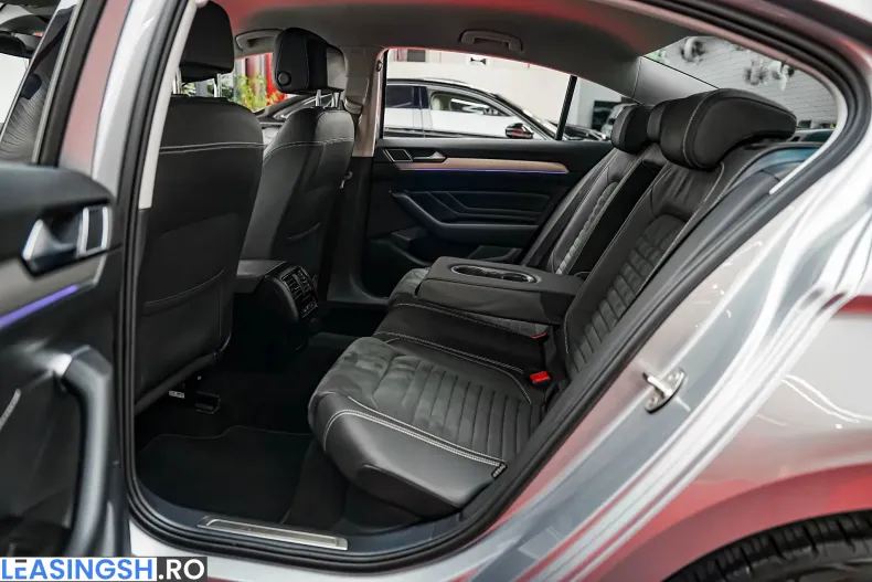 Volkswagen Passat din 2021 cu 83.000 km - oferta VOL217932 - foto 6