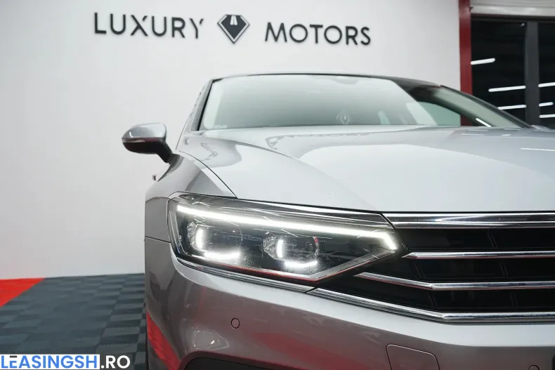 Volkswagen Passat din 2021 cu 83.000 km - oferta VOL217932 - foto 19