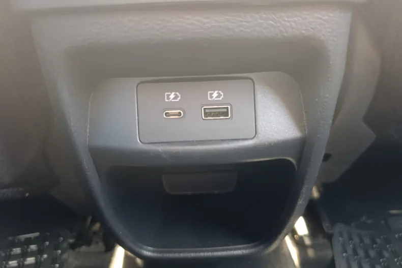 Nissan Juke din 2024 cu 57.034 km - oferta NIS217947 - foto 35