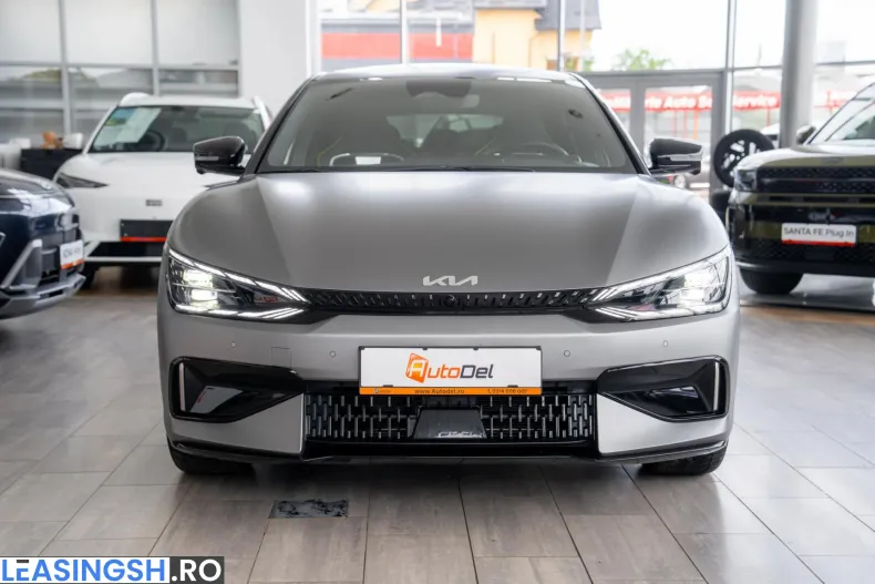 Kia EV6 din 2023 cu 43.400 km - oferta KIA217950 - foto 7