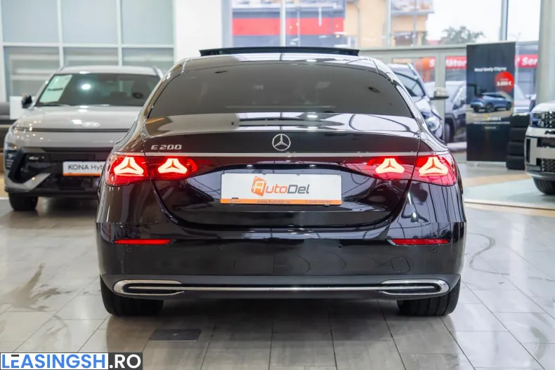 Mercedes-Benz E (Clasa E) din 2024 cu 20.600 km - oferta MER217955 - foto 10