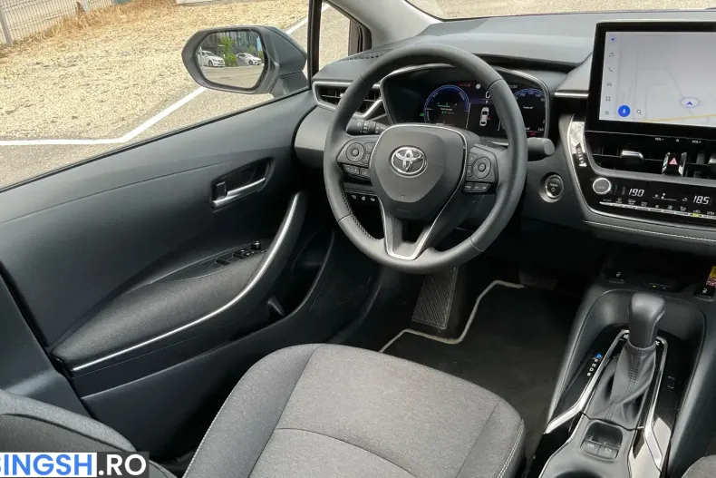 Toyota Corolla din 2025 cu 10.633 km - oferta TOY217957 - foto 36