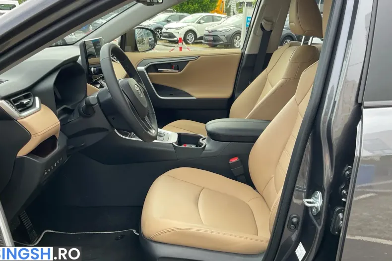 Toyota RAV4 din 2025 cu 6.190 km - oferta TOY217958 - foto 12