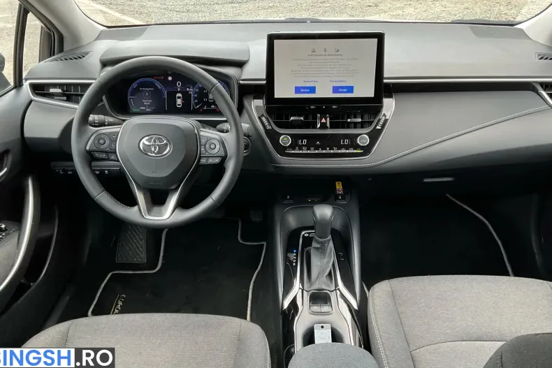 Toyota Corolla din 2025 cu 5.849 km - oferta TOY217959 - foto 8