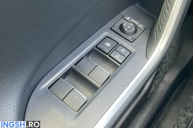 Toyota RAV4 din 2023 cu 82.128 km - oferta TOY217960 - foto 30