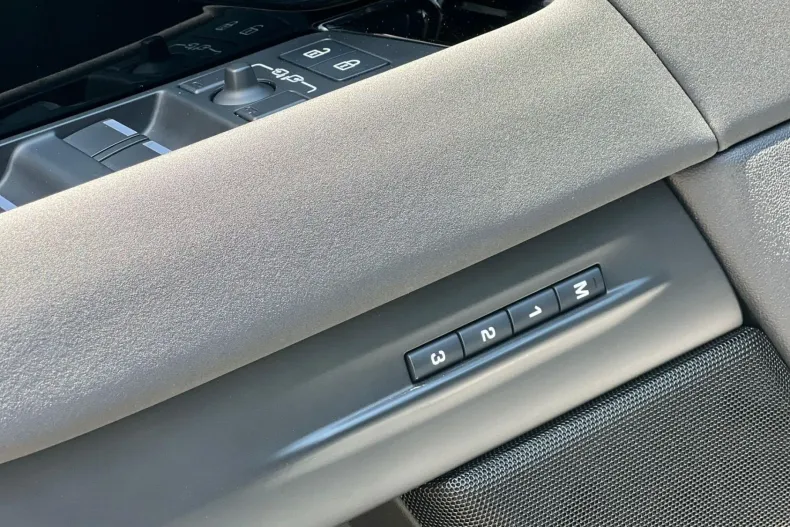 Land Rover Range Rover Evoque din 2024 cu 55.723 km - oferta LAN217961 - foto 13