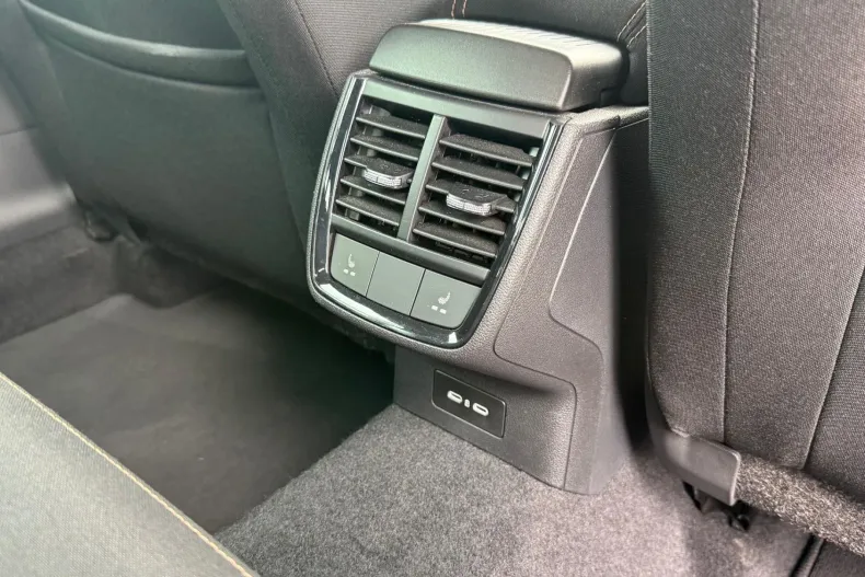 Skoda Kamiq din 2023 cu 39.700 km - oferta SKO217963 - foto 24