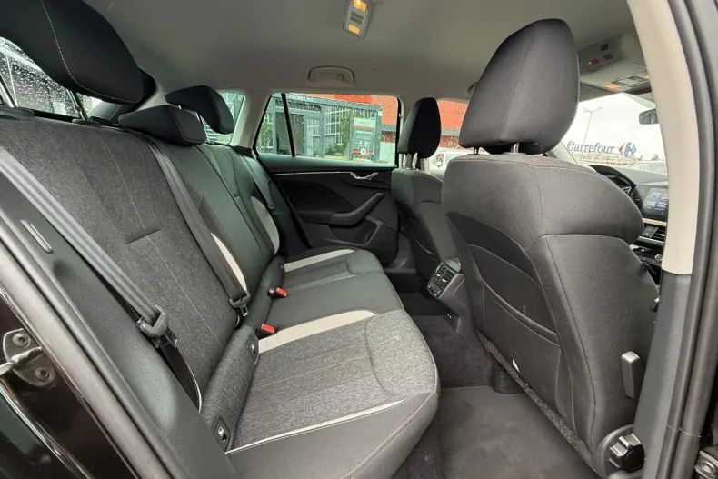 Skoda Kamiq din 2023 cu 39.700 km - oferta SKO217963 - foto 25