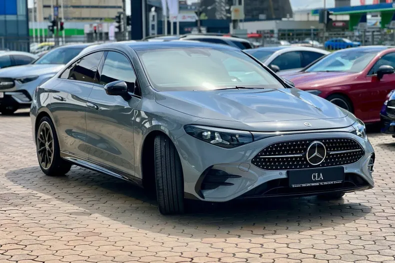 Mercedes-Benz CLA 200 (Clasa CLA) din 2025 cu 3 km - oferta MER217968 - foto 7